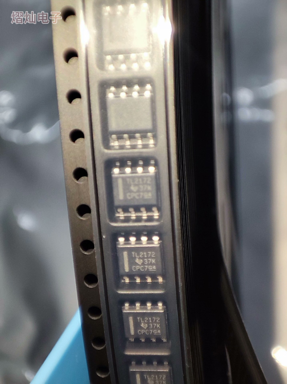 TI德州仪器TLV2172IDR 轨到轨输出放大器 工业级正品 类目SOIC-8