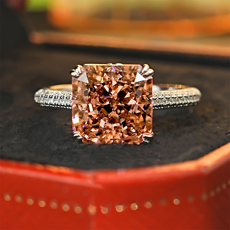 Sparkling 4-Carat Princess-Cut Padparadscha Morganite Color Diamond Open Ring with an Ice Flower Cut, Offering a Niche and High-End Feel Sparkling 4-Carat Princess-Cut Padparadscha Morganite Color Diamond Open Ring with an Ice Flower Cut, Offering a Niche and High-End Feel