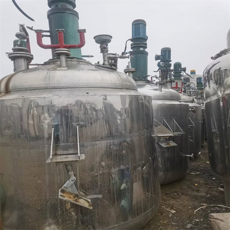 封头密闭平盖式卫生级不锈钢蒸汽电加热溶解搅拌混合配料罐反应釜