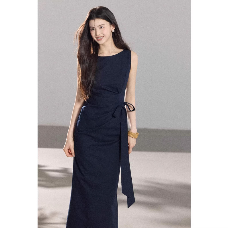 Elegant and Stylish Cotton-Linen Tie-Waist Dress for Women, Versatile for Work and Casual Wear Elegant and Stylish Cotton-Linen Tie-Waist Dress for Women, Versatile for Work and Casual Wear