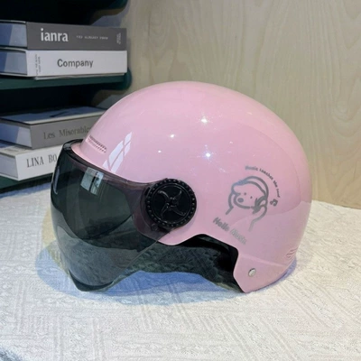 3C certified electric motorcycle helmet for women, summer sun protection, lightweight helmet for men, cute adult half helmet for all seasons (Motosiklet kaskı (dəbilqə)) - huiqi-girly-pink-music-bear-flash-sale-deal-adjustable-short-lens-sun-visor-grab-a-deal