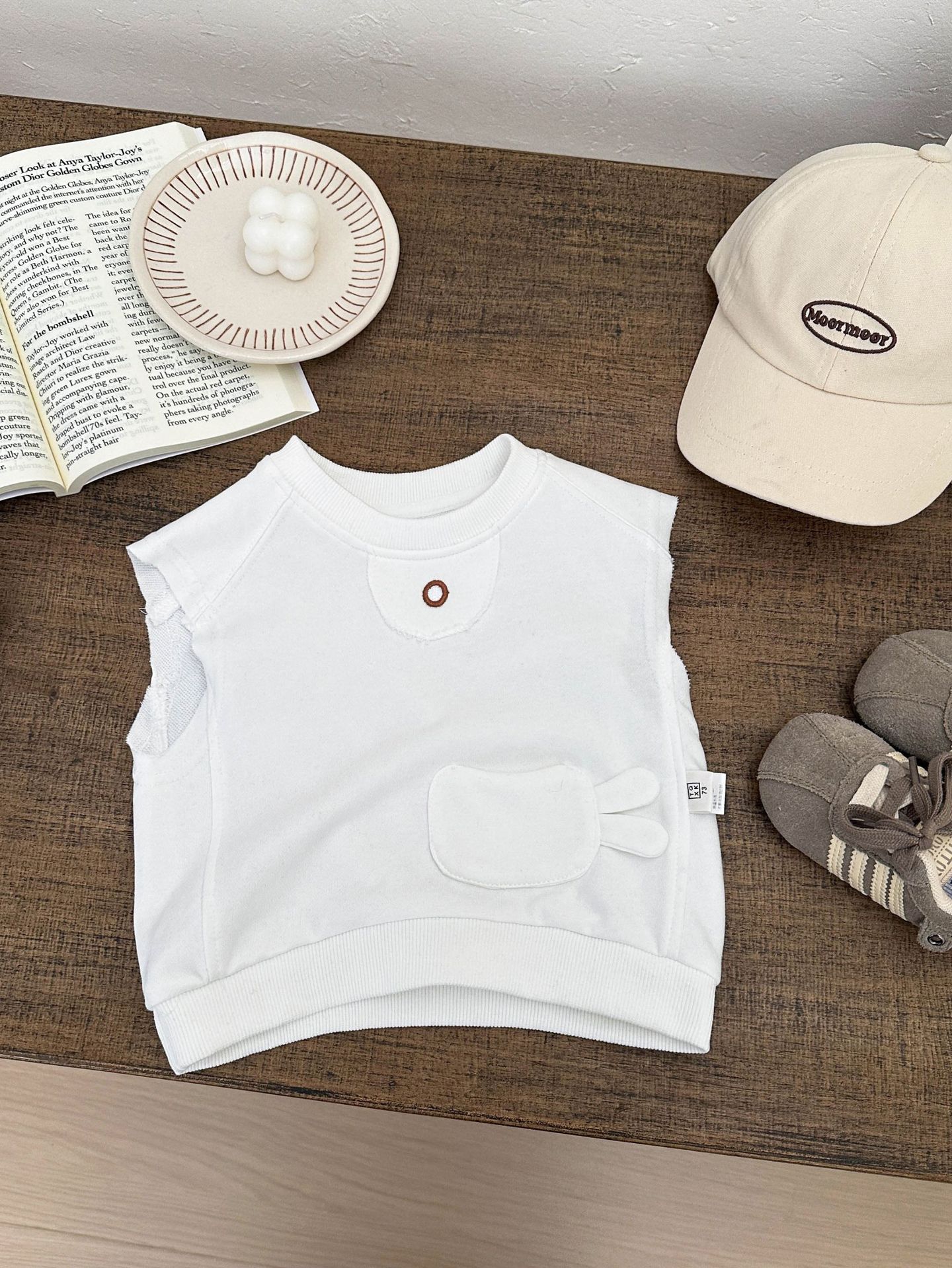 A principios de primavera bebé coreano vestido con chaleco primavera otoño guapo niño plegado con chaleco universal ropa de primavera ropa de bebé ropa exterior