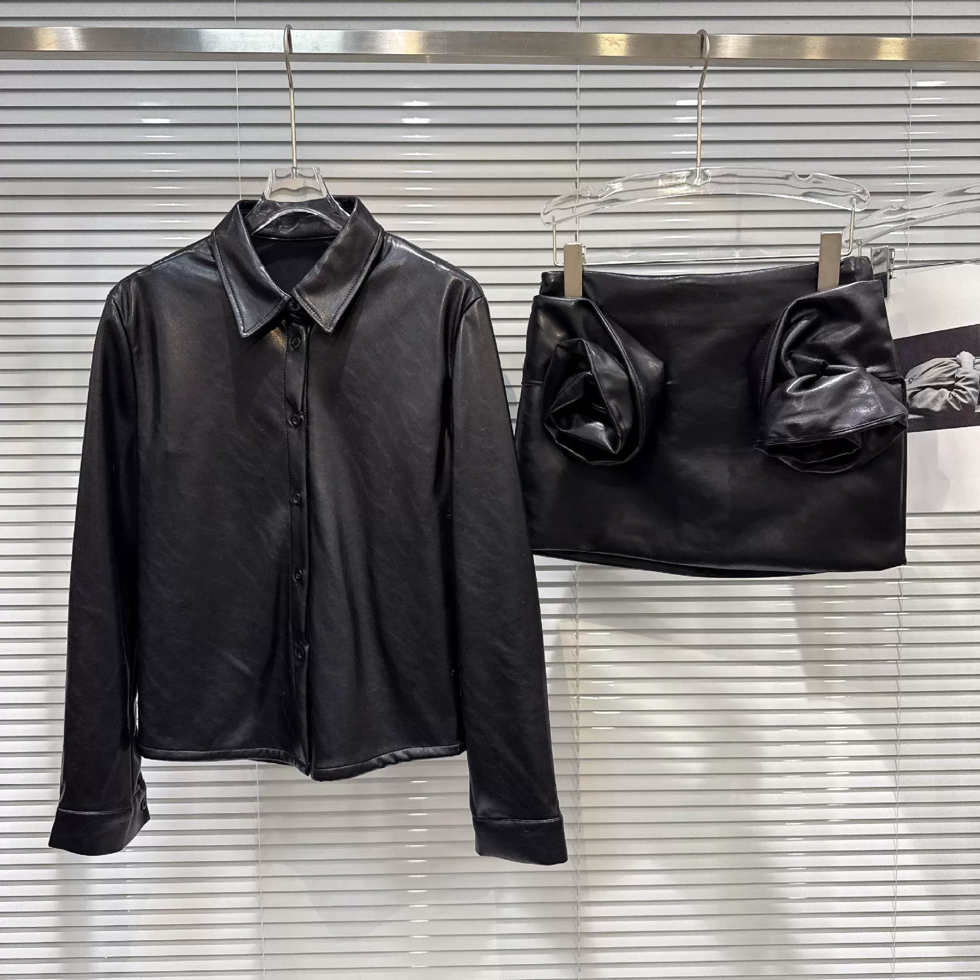 Winter polyurethane three dimensional shirt, mini-skirt, Chanel style