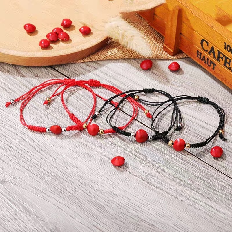 Fresh and Versatile Red Bean Bracelet, Disguised as a Natural Red Bean Bracelet for Bad Students, Red String Friendship Bracelet for Best Friends and Couples, 2026 New Model