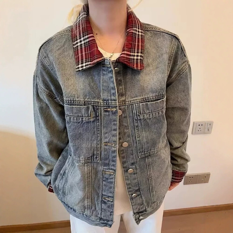 American retro plaid turn-down collar denim jacket for men, autumn workwear with a unique design, versatile patchwork jacket American retro plaid turn-down collar denim jacket for men, autumn workwear with a unique design, versatile patchwork jacket