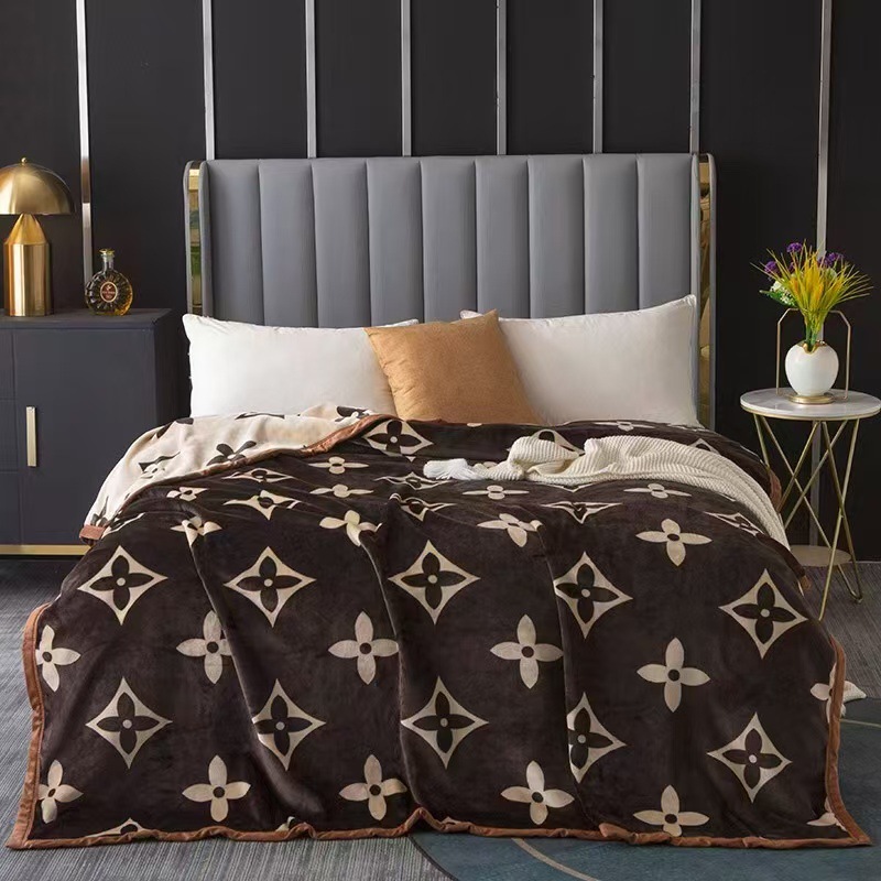 轻奢系列双层AB版云貂毛毯牛奶绒复合毯午休盖毯珊瑚绒空调毯