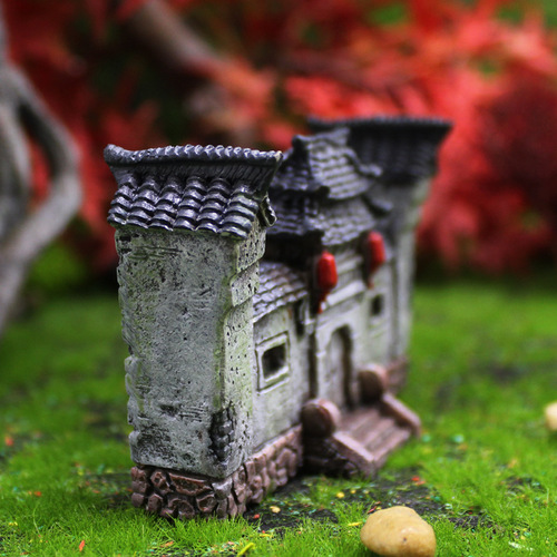 Micro-landscape outdoor plant bonsai Jiangnan ancient door ornaments garden decoration landscaping succulent resin crafts garden