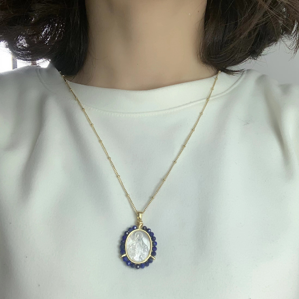 Fashion Portrait Oval Copper Inlay Beads Shell Necklace