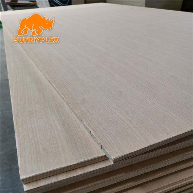 Chapa multi-color E0 tamaños múltiples melamina núcleo entero anti-rasguño durable todo el núcleo entero tablero madera contrachapada de pino