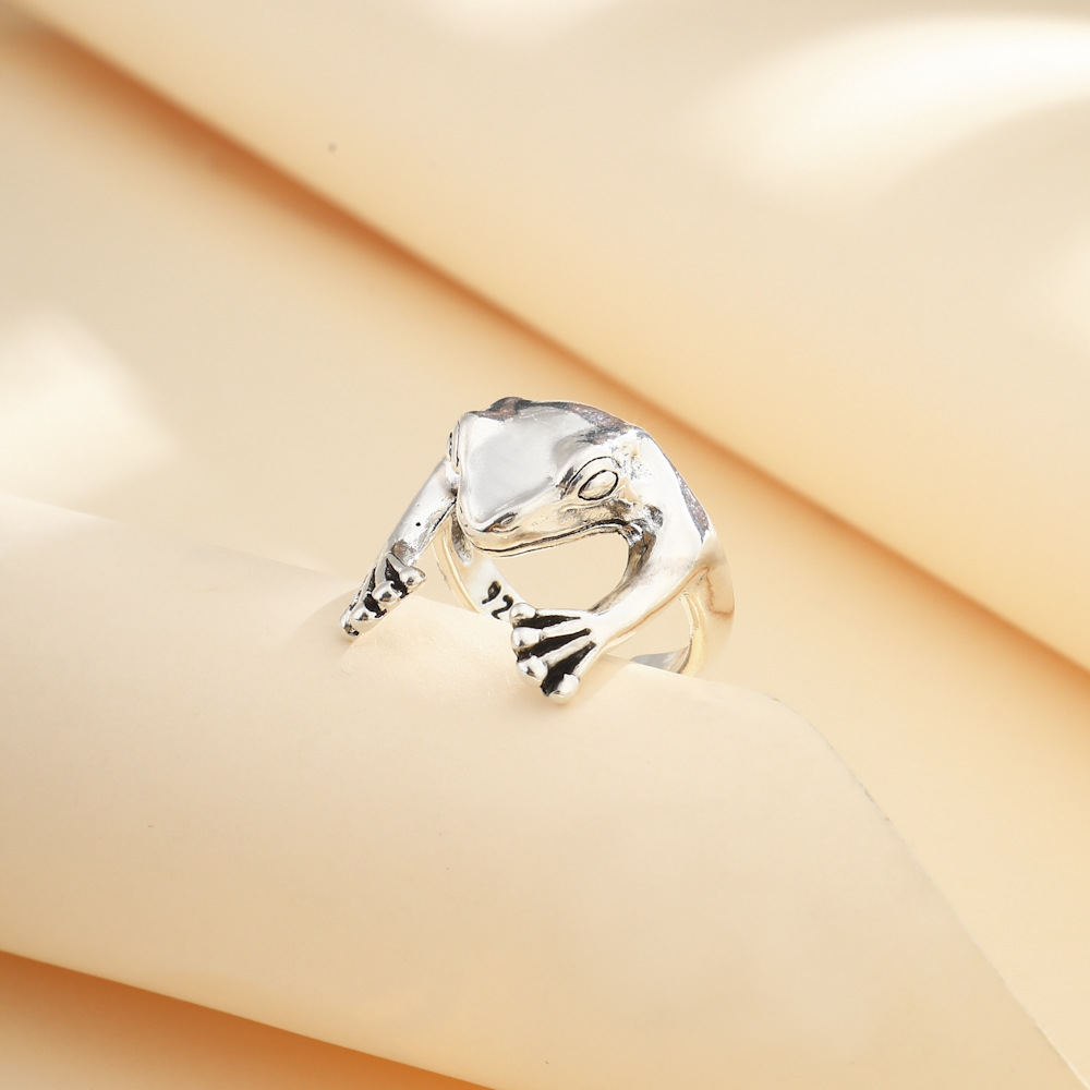 wholesale retro geometric frog alloy open ring Nihaojewelry