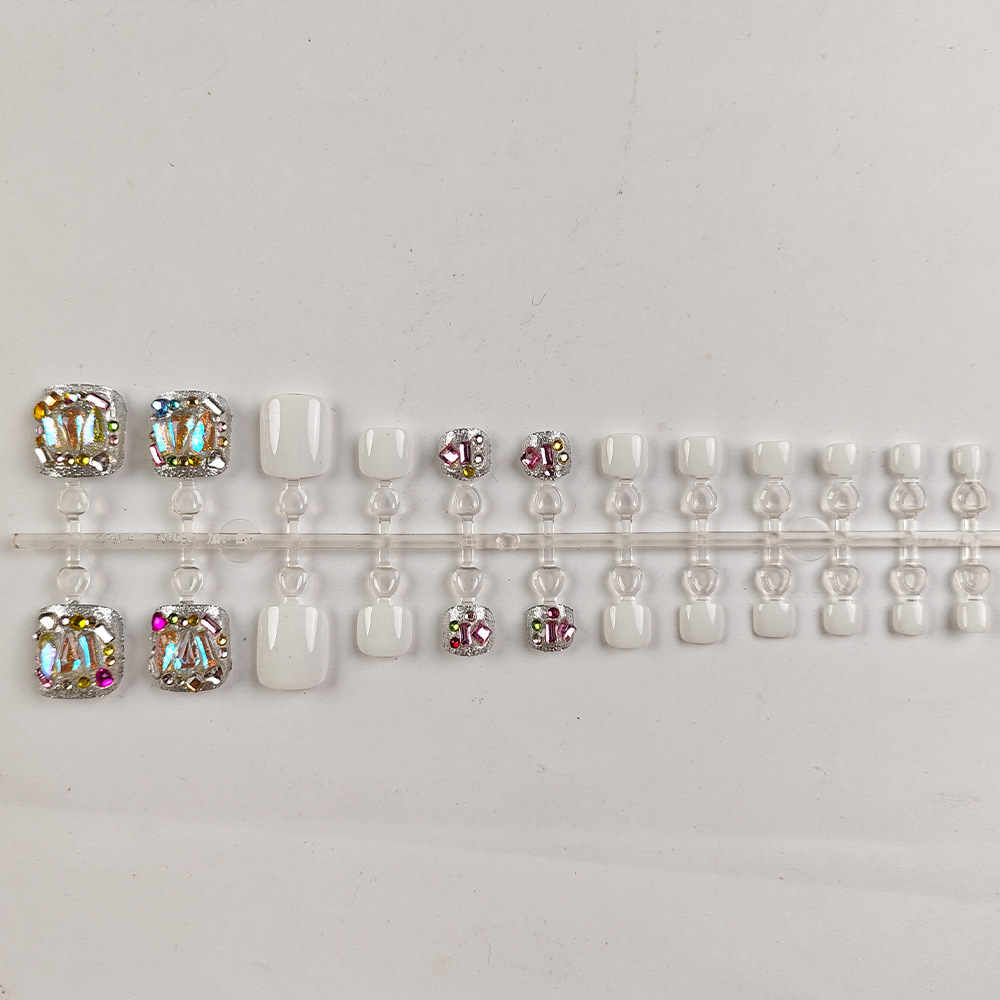 Impresión de diamante de ojo de gato prefabricada para usar uñas de alta sensibilidad a la explosión de uñas de uñas de manicura en la fábrica de uñas falsas directamente image 7