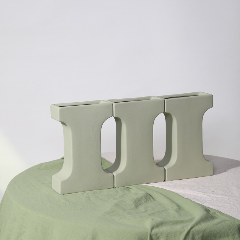 Arte Creativo nórdico cartas esmerilado geométrico florero de cerámica salón arreglo floral artesanía decoración del hogar adornos