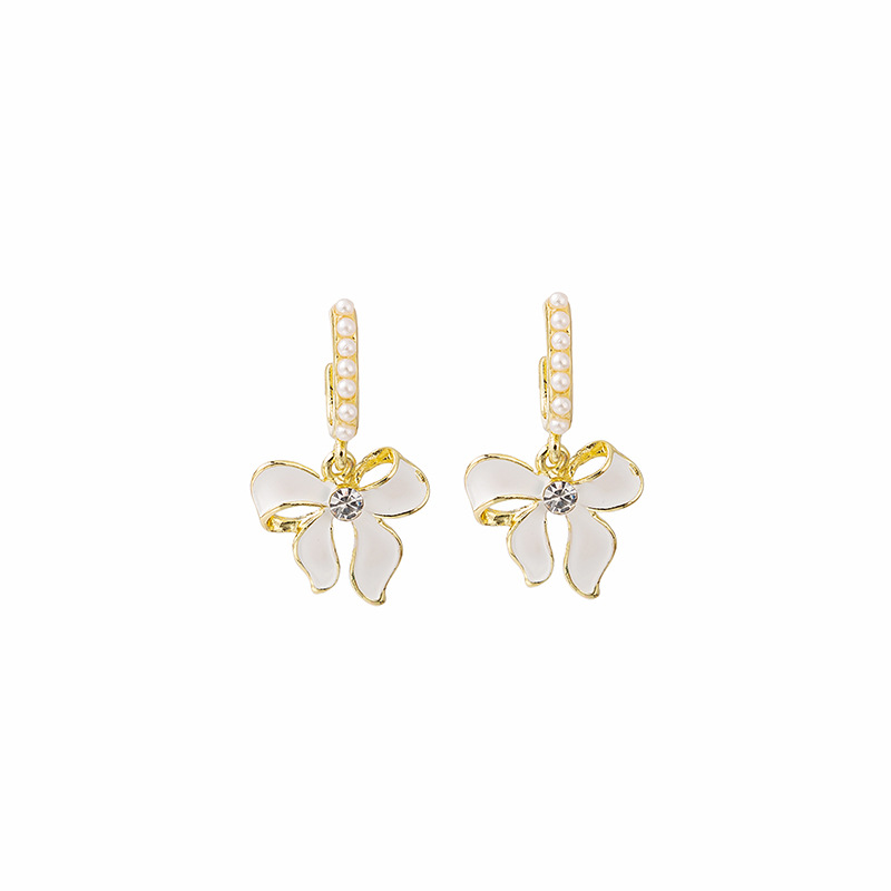 Fashion Drop Oil Bow Pearl Sweet Elegant Alloy Earrings display picture 5