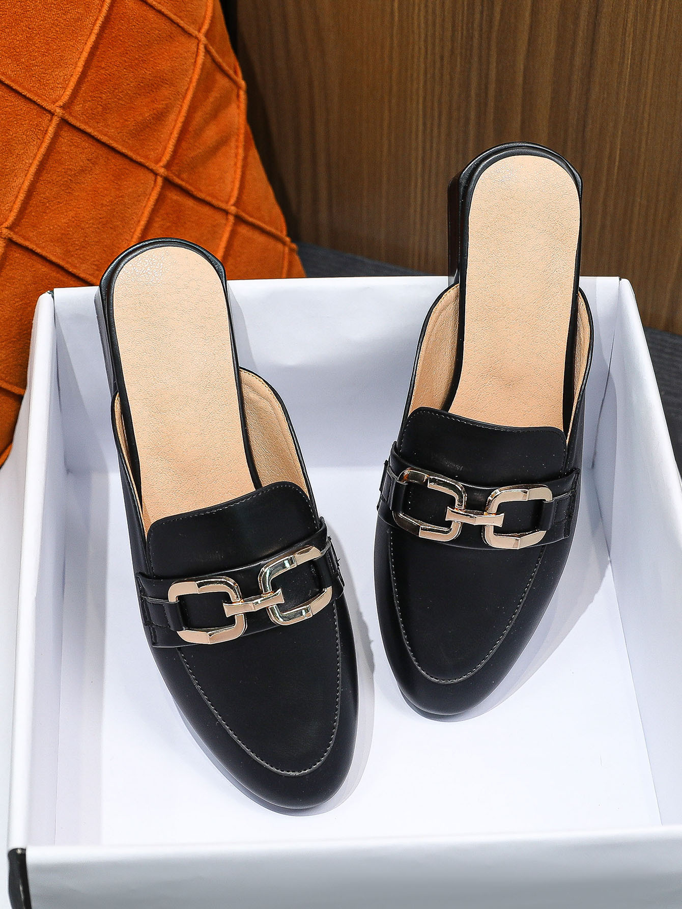 Spot One Pedal Baotou Einzelschuhe All Match Chunky Heel Lazy Soft Leather Half Slipper Frühling und Sommer New Bottom_voghion.com