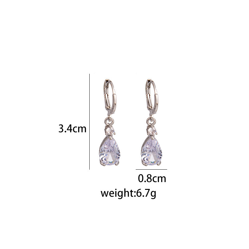 Silver Needle Personality Tassel Three-dimensional Crystal Earrings display picture 1