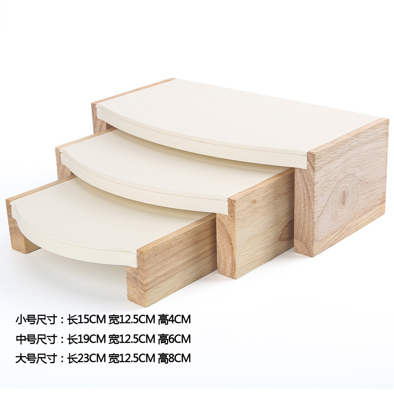 ʵľ����չʾ�ܲ輸��Ʒ�鱦չʾ����������װ�����������Ӱڼ���