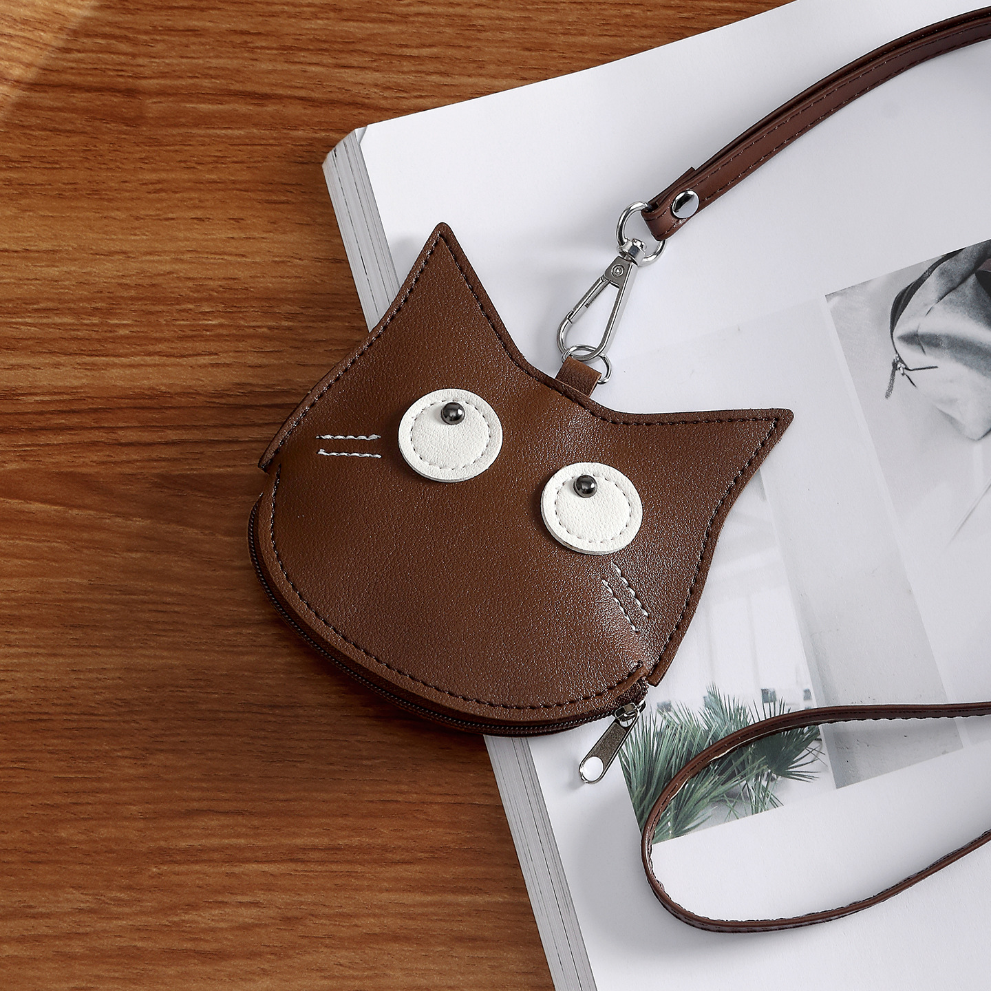 2024 nuevo estilo simple de cuero suave de cuello de mujer bolso de cambio de caricatura sensación de alto nivel mini bolso de tarjetas lindas bolsa de almacenamiento de moda