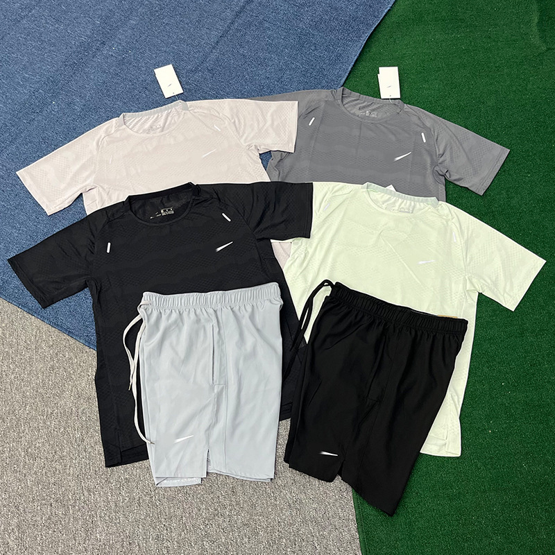 Ice Silk Sports Elastic Shorts Short-Sleeved New Set Summer Loose Fitness Running Outdoor Breathable Quick-Drying Reflective Ice Silk Sports Elastic Shorts Short-Sleeved New Set Summer Loose Fitness Running Outdoor Breathable Quick-Drying Reflective