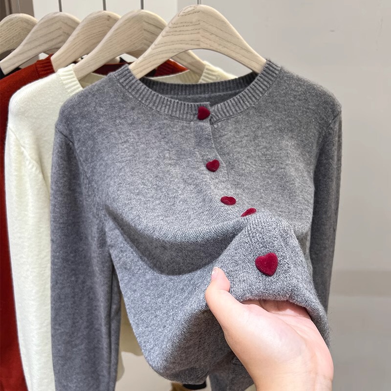 Early Spring 2025 New Sweet Love Button Soft Waxy Long Sleeve Knitted Sweater Cardigan Women's Sweater Coat Tops
