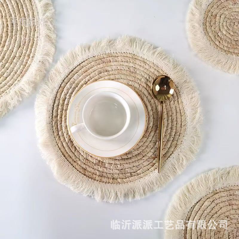 Mesas de comedor ins hechas a mano transfronterizas, manteles individuales de aislamiento térmico a prueba de escaldaduras, manteles de mesa con borlas tejidas, decoración de paredes de aislamiento térmico de paja de maíz