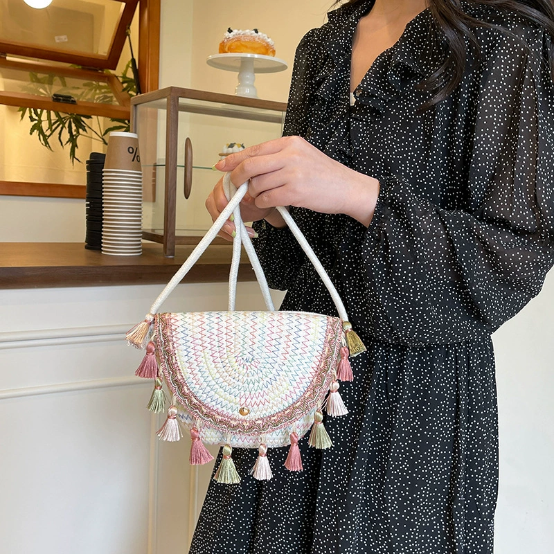 Ethnic design summer one-shoulder bag for leisure, straw handheld bag strap, small bag