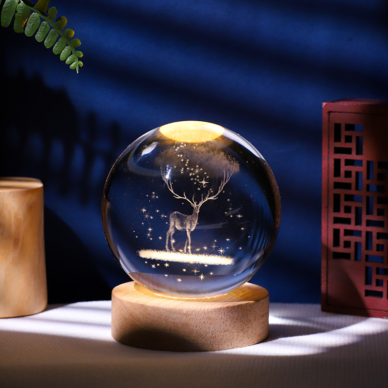 Fabricante directo de lámpara de noche de cristal luminoso láser 3D tallado en base de madera sólida decoración de escritorio creativa pequeño regalo
