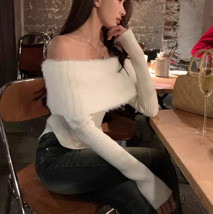 【YQGFS】温柔慵懒风仿水貂毛一字肩毛衣女秋冬短款显瘦露肩上衣