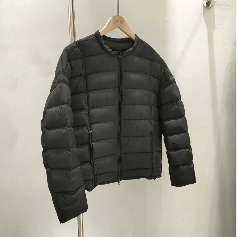 Бархатная короткая демисезонная легкая и тонкая пуховка, утка-пух, oversized, круглый ворот
