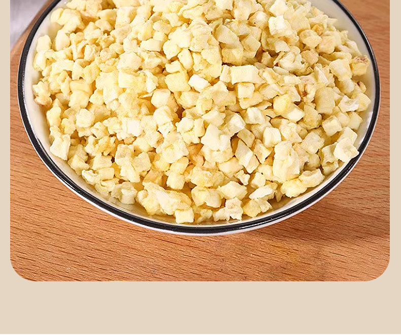 Freeze-Dried Apple Diced 500g Bulk Dried Apple Chunks for Baking Tea and Culinary Use in use