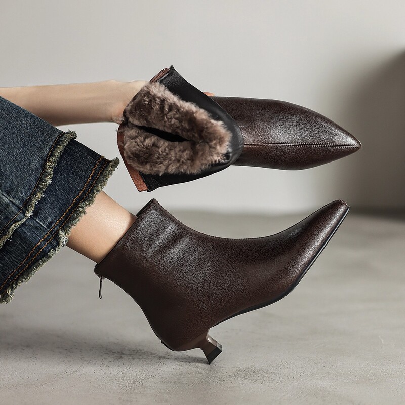 Very Easy to Match ~ Pointed Toe Stiletto Heels Fleece-Lined Thickeneded Soft Leather Short Boots for Women 2025 Winter New Snow Boots Warm Large Cotton Shoes