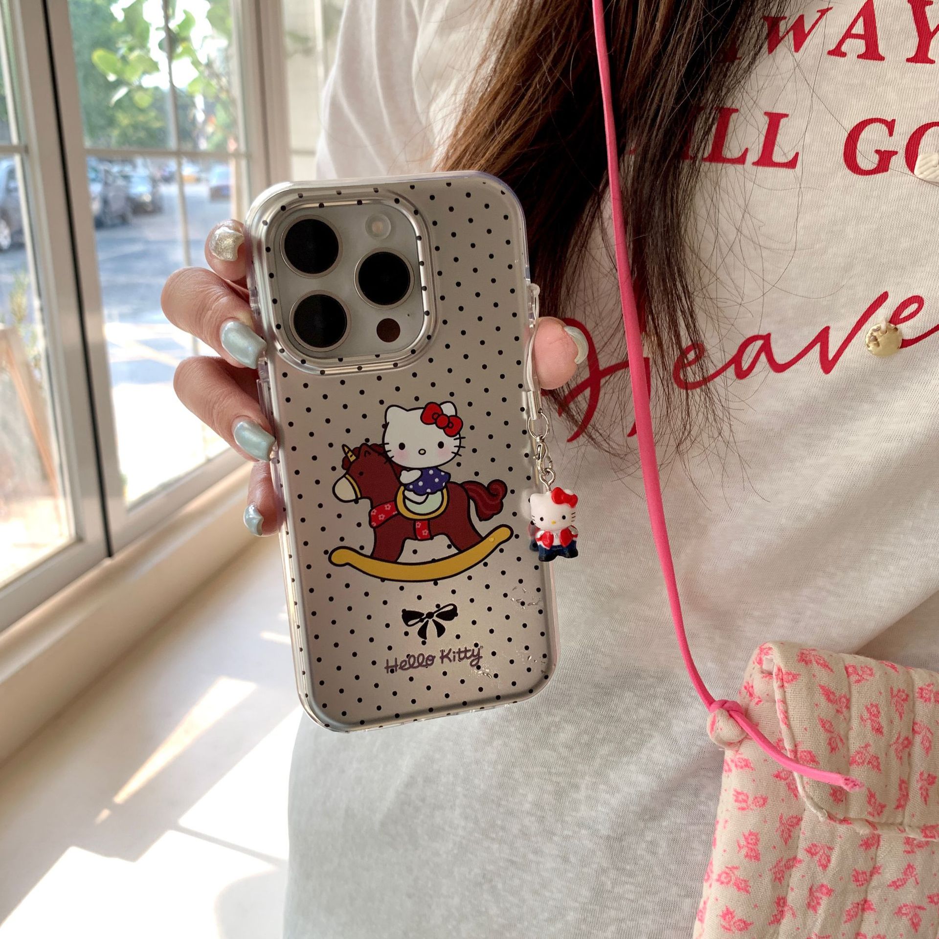 Caballo de Troya de punto de onda plateado galvanizado simple KT cat para iPhone16 funda para teléfono móvil 15ProMax femenino 14/13 nuevo 16P