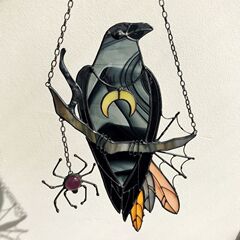 神秘的なカラスの魔女の装飾工芸品はカラスの魔女のペンダントの装飾品の創意的な家庭のペンダントを飾ります。