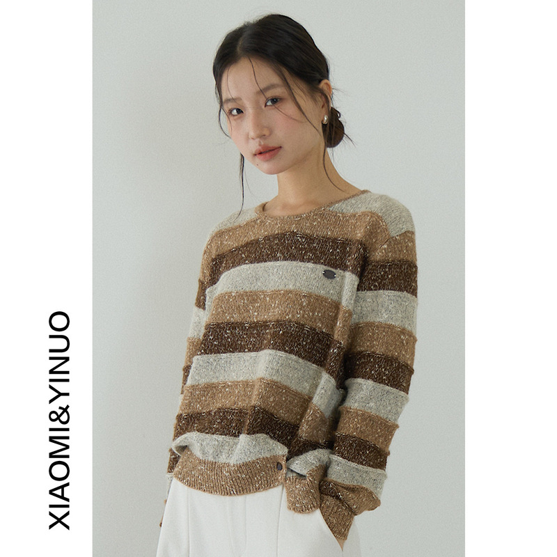 [Oufan] Designed Button Large Stripesd Round Neck Long-Sleeved Sweater for Women Autumn and Winter Loose Slimming Look Top 3258