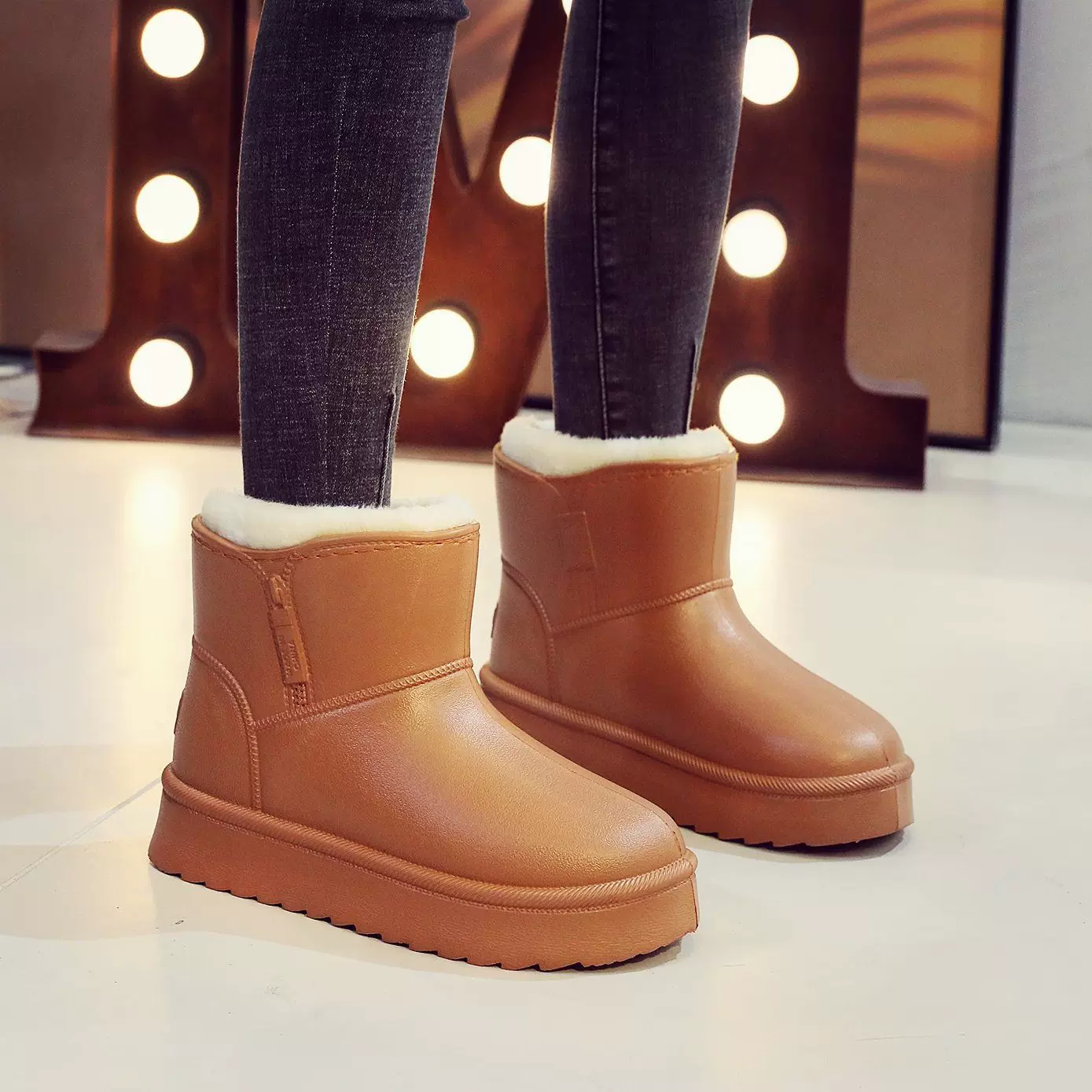 防水雪地靴女款加绒保暖EVA一体外穿水鞋雨靴雨鞋一脚蹬时尚棉鞋