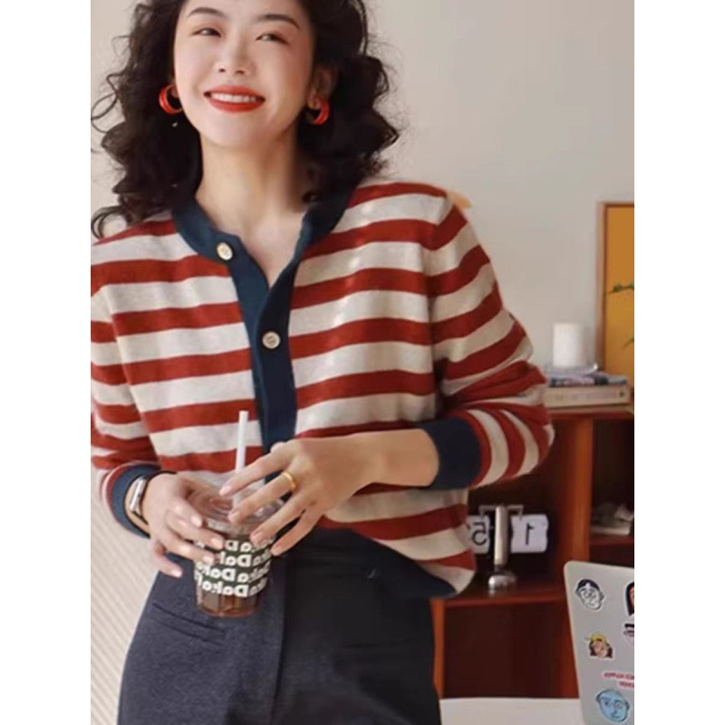 Autumn and Winter New Niche Design Wool Stripesd Cardigan Women's Contrasting Color Knitwear Loose Knitwear Jacket Top