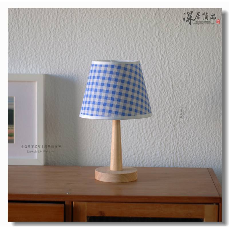 Estampado, celosía azul