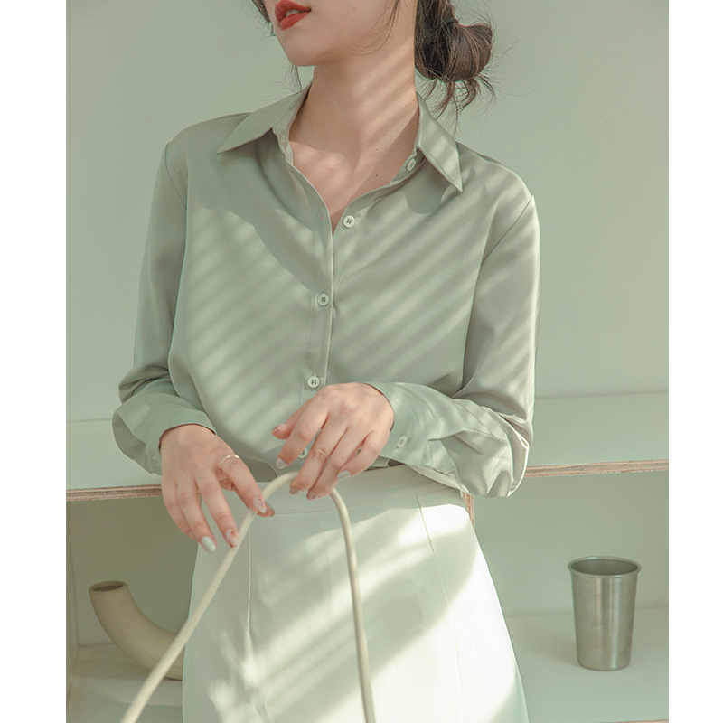 2025 High-End Green Satin Shirt Women's Professional Work Clothing Shirt Design Niche Early Autumn Shirt