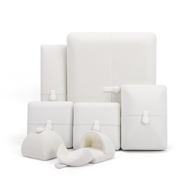 미색 - 내부 흰색; 단일 링 상자 6.5*7*6cm