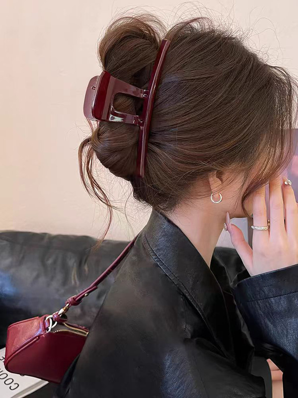 2025年新作フレンチサテン三角グリッパー、女性用ハイエンド後頭部ヘアシャーククリップ、気質と多用途のヘアアクセサリー|undefined