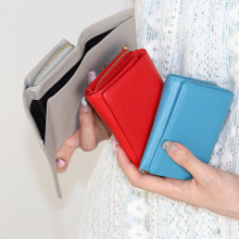 RFID���Iˢ�๦�ܶ̿���^��ţƤ�羳���N���ۯB���n�AŮʿ�X��