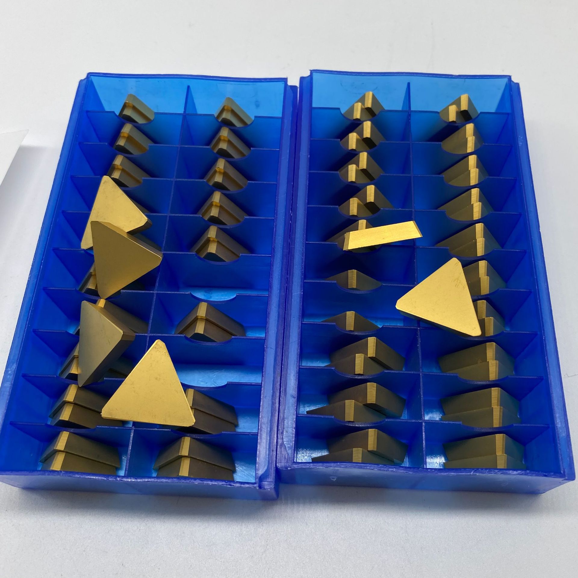 三角形数控刀片TPKN2204镀钛涂层硬质合金耐磨铣刀片数控刀粒