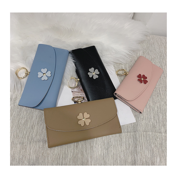 Women's Solid Color Pu Leather Magnetic Buckle Wallets display picture 5