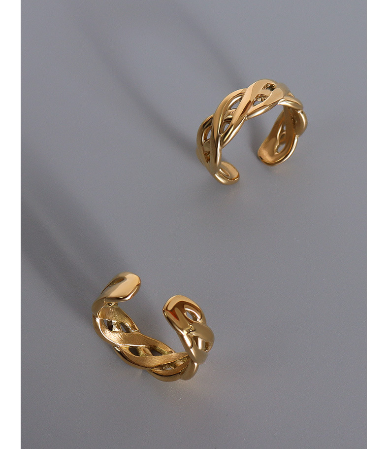 Marka Chinese knot interlaced ring titanium steel material plated real gold color preserving split ring_voghion.com