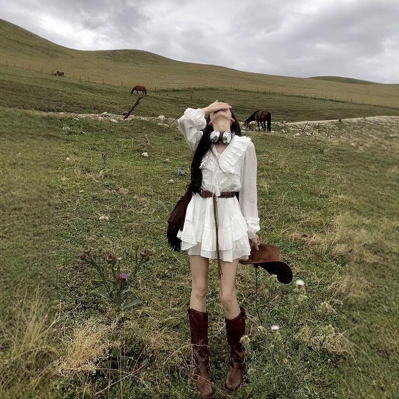 White Ruffled Long-Sleeved V Neck Shirt Dress for Women in Early Autumn New Sweet Design Waist Slimming Look Short Skirt White Ruffled Long-Sleeved V Neck Shirt Dress for Women in Early Autumn New Sweet Design Waist Slimming Look Short Skirt