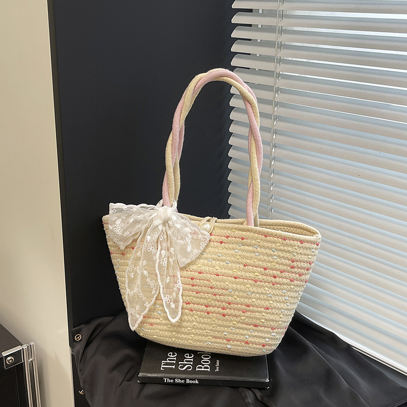 Colgante de gran estilo beige con