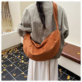 2025新款月牙包大容量托特包 女韩系慵懒风尼龙斜挎单肩包 批发