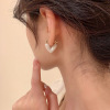 Fashionable design trend fresh earrings, simple and elegant design, wholesale