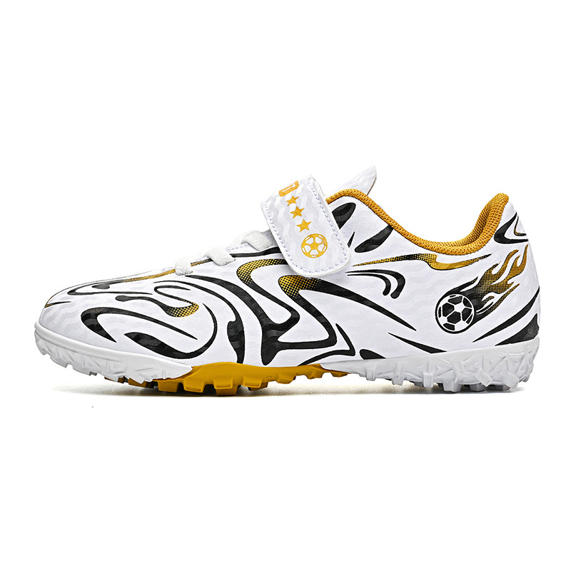 Niños y niñas transfronterizos cómodos transpirables deportes ociosos zapatos de fútbol de césped estudiantes niños antideslizantes fábrica directa