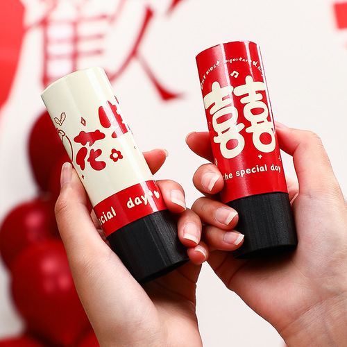 Wedding hand-twisted small salute cannon, wedding supplies, wedding special hand-held ribbon spray cannon, salute cannon