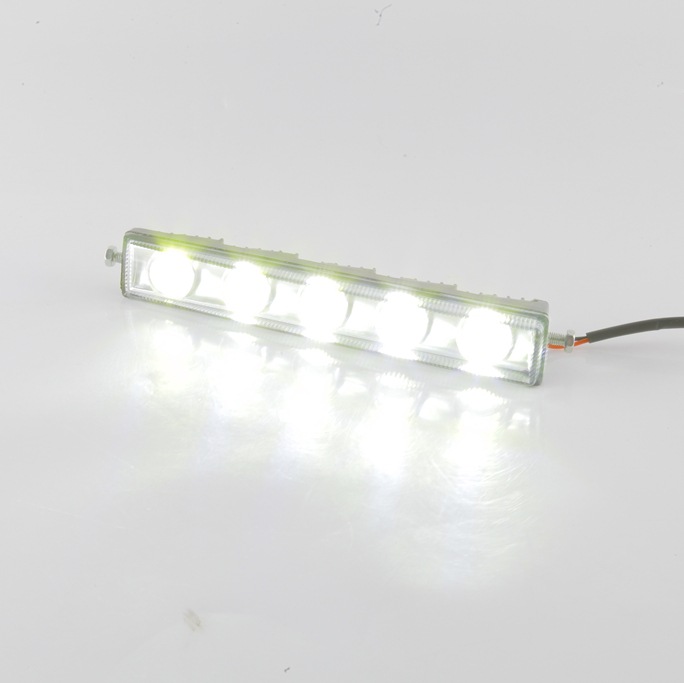 Adecuado para Mercedes-Benz G550 G500 AMG Luces de viaje diurno Mercedes-Benz G63 G65 G500 tira W463 cara blanca cara negra